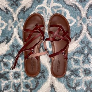 American Eagle sandals